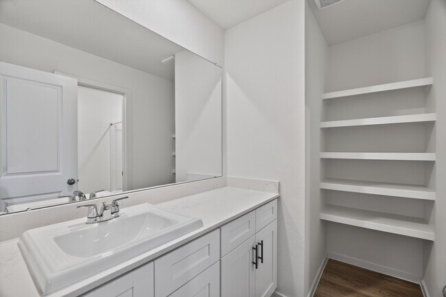 Building Photo - 3033 Brizzo Bch Ln