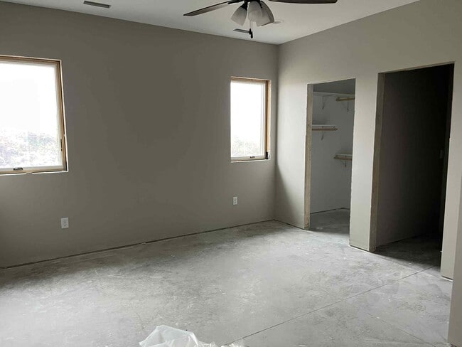 Building Photo - 2217 Overlook Rdg Ct