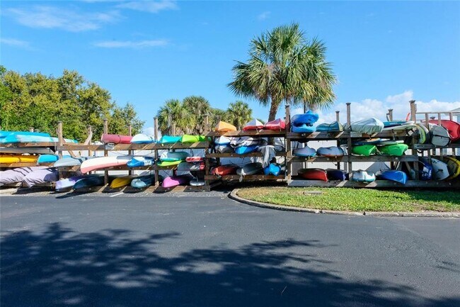 Building Photo - 3893 Pompano Dr SE