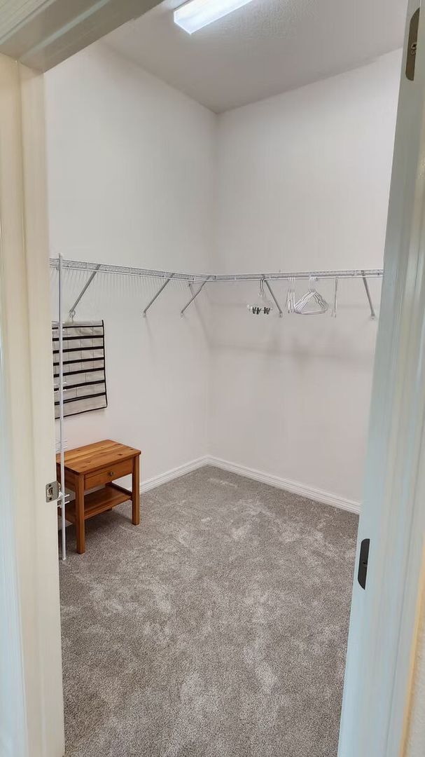 Building Photo - M2650 Quelly (VS-10/%)