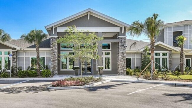 Building Photo - 2701 Dunedin Commons Pl