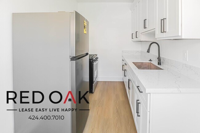 Building Photo - 2919 W 8th St