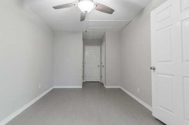 Building Photo - 101 Will St