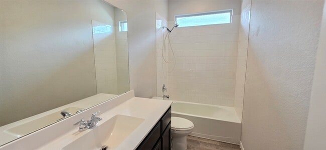 Building Photo - 9021 Eagles Landing Dr