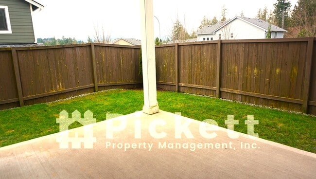 Building Photo - Original Model Home in Freestone at Bayside