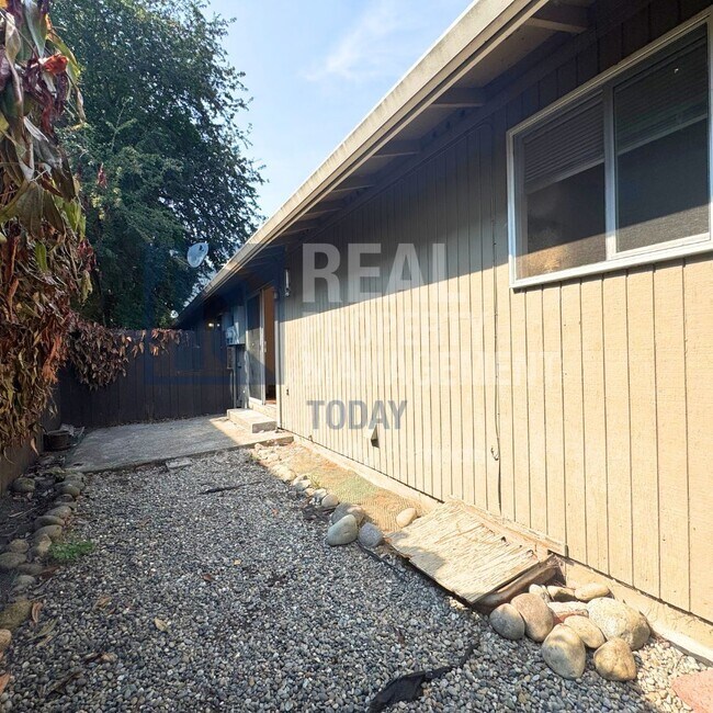 Building Photo - Wheeler - 4644 (Cascade Group)