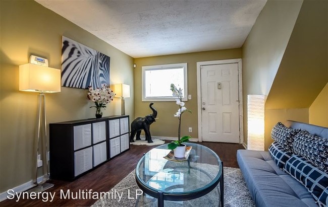 Building Photo - 3815 Martin Luther King Jr Dr SW