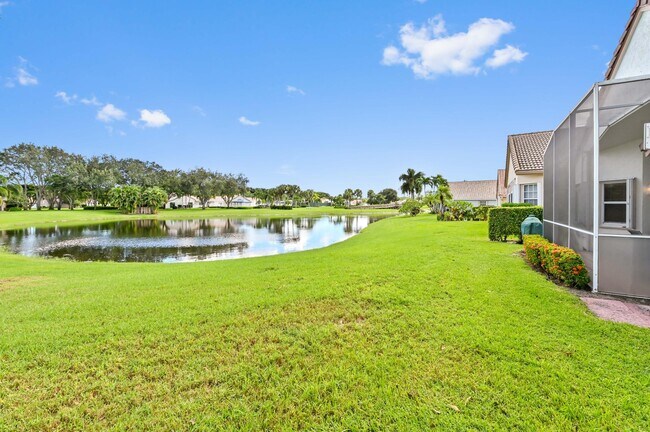 Building Photo - 14066 Glenlyon Ct