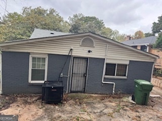 Building Photo - 194 Burbank Dr SW