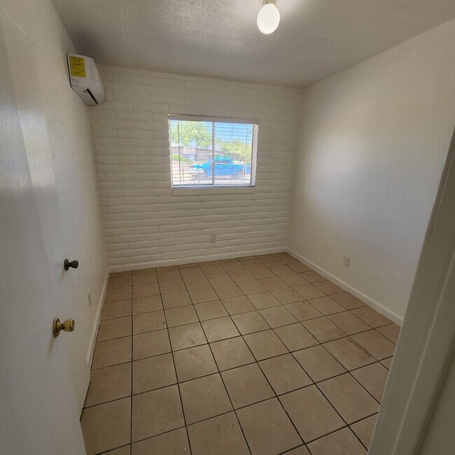 Building Photo - 301 W Alaska St