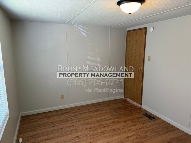 Building Photo - 424 Patterson Rd