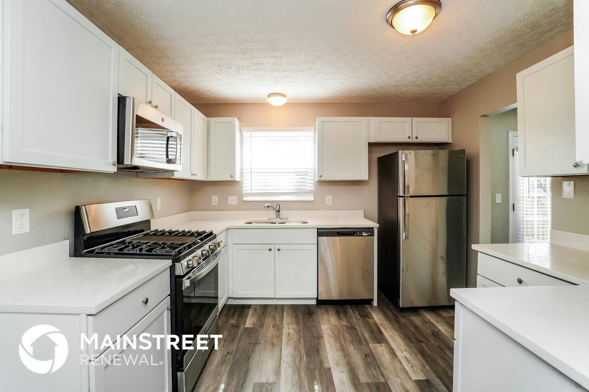 Building Photo - 3324 Gurtis Dr