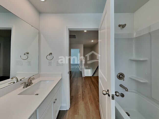 Building Photo - 3521 Jefferson Cor Ln