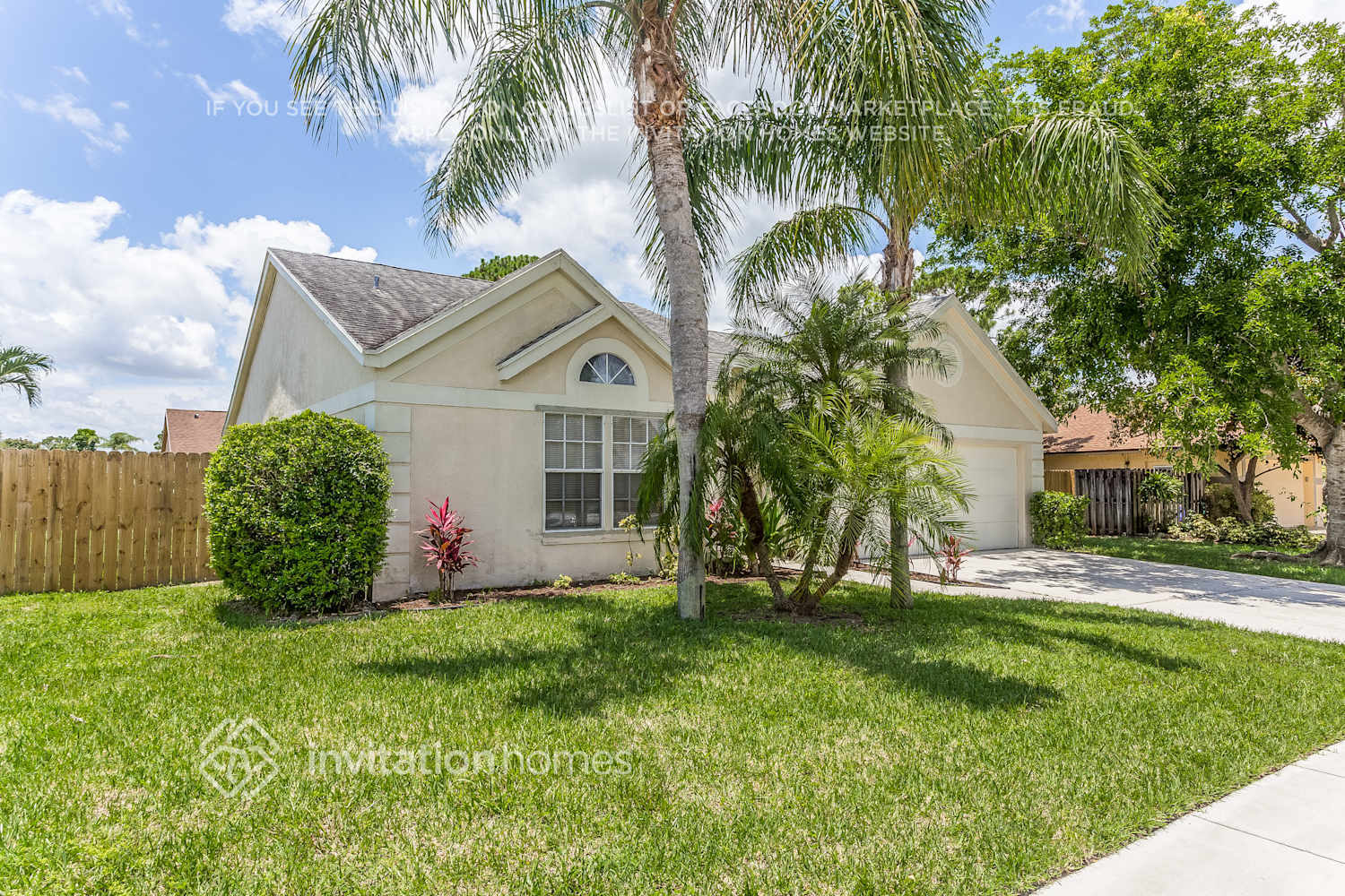 Building Photo - 125 Sherwood Dr