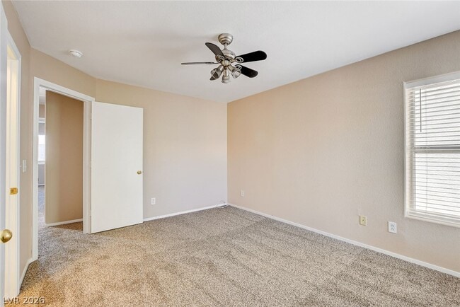 Building Photo - 3290 Dragon Fly St