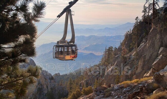 Building Photo - 1050 Ramon Rd