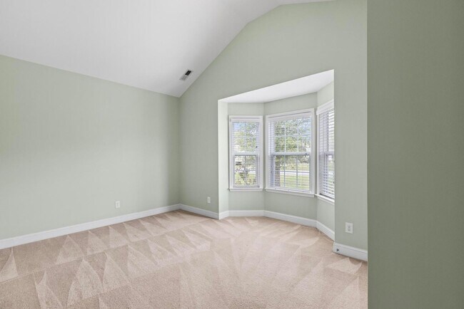 Building Photo - 3 bedroom Ranch Available Now!