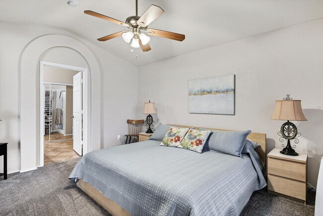 Building Photo - 144 S Kingston St