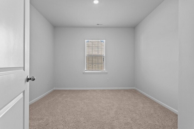 Building Photo - Beautifully designed 4-bedroom, 2-bath ranch