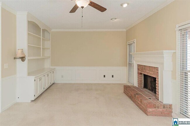 Building Photo - 2407 Richelieu Ln