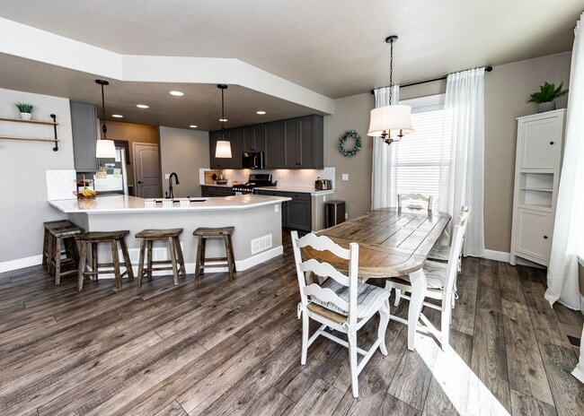 Building Photo - Beautiful, Spacious Home in Wolf Ranch in D20
