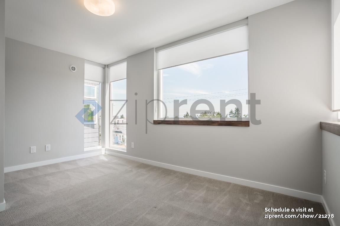 Building Photo - 1409 19th Ave