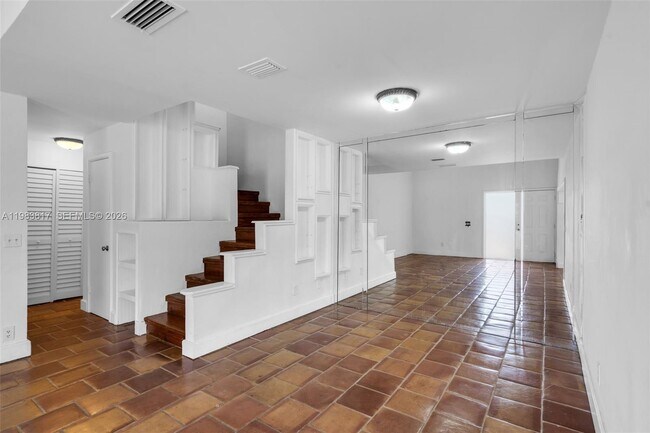 Building Photo - 20908 Leeward Ct