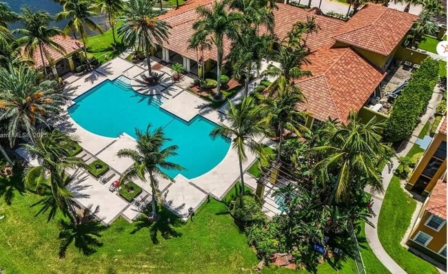 Building Photo - 2201 W Preserve Way