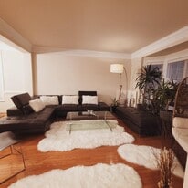 Building Photo - 8563 Mazzello Pl