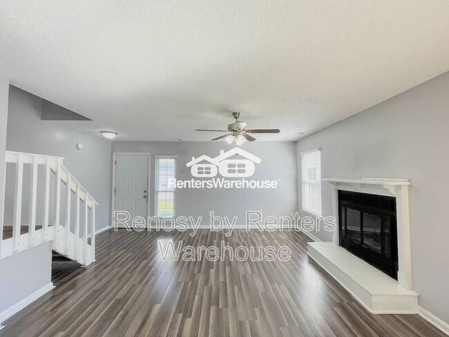 Building Photo - 651 Ridge Cir