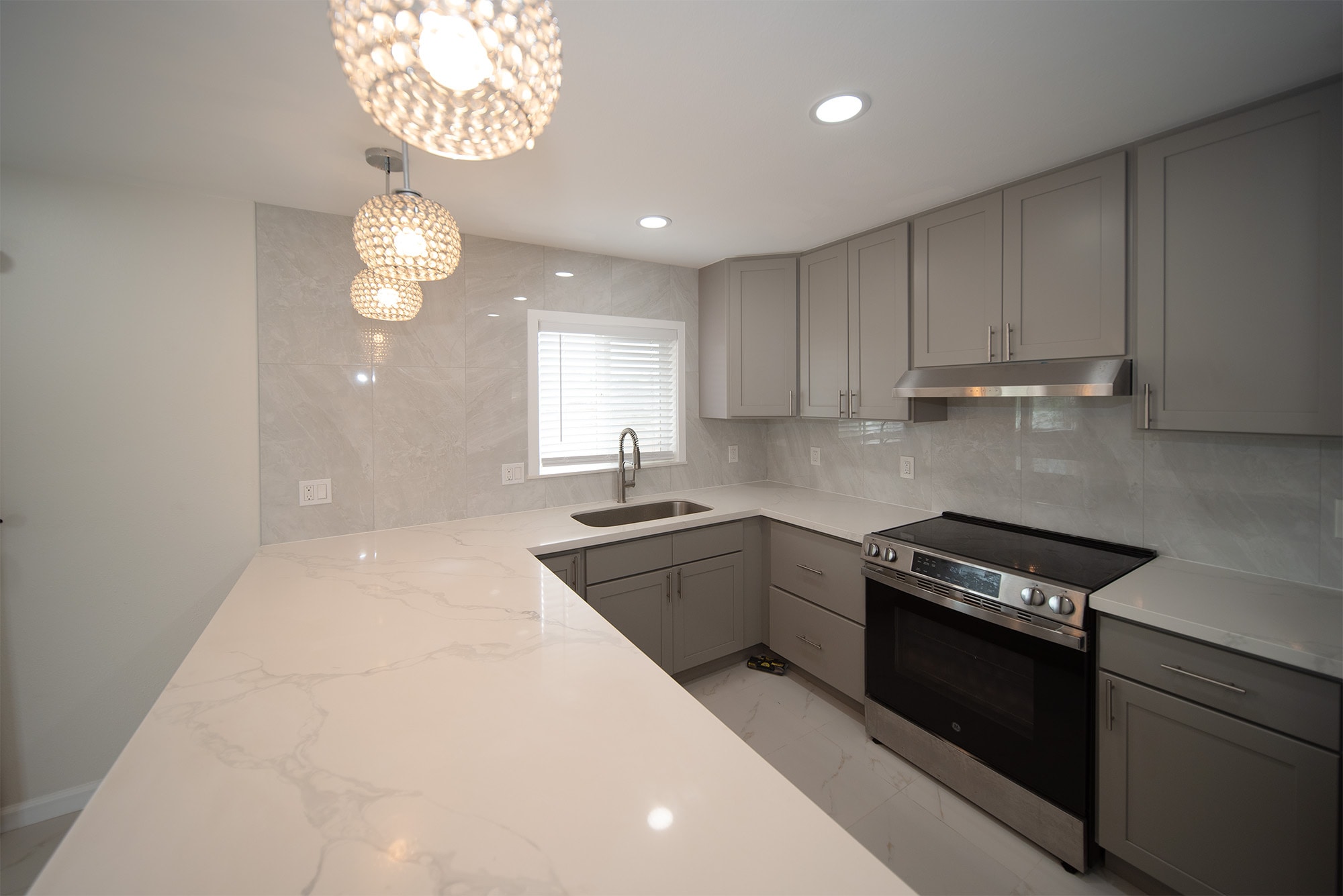 Building Photo - 98-179 Kauhihau Pl