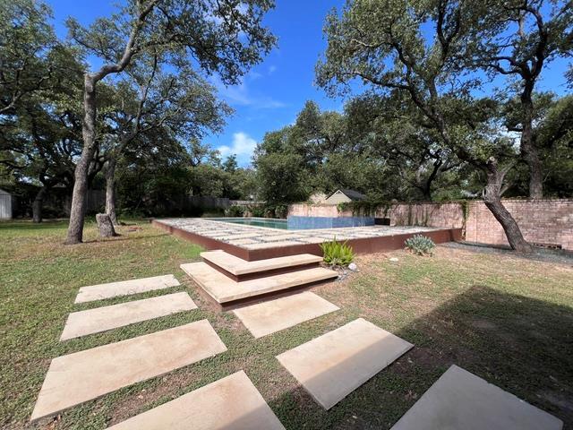 Building Photo - 3803 Greystone Dr