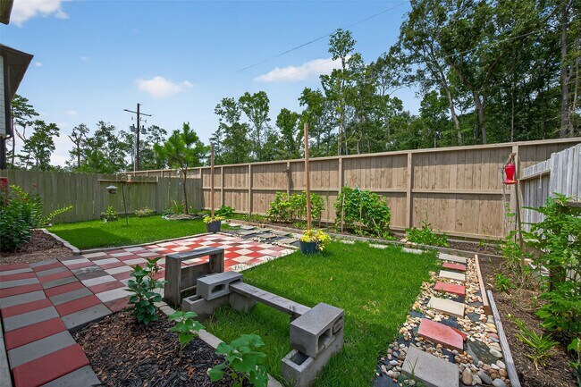 Building Photo - 14128 Upper Gardenia Ln