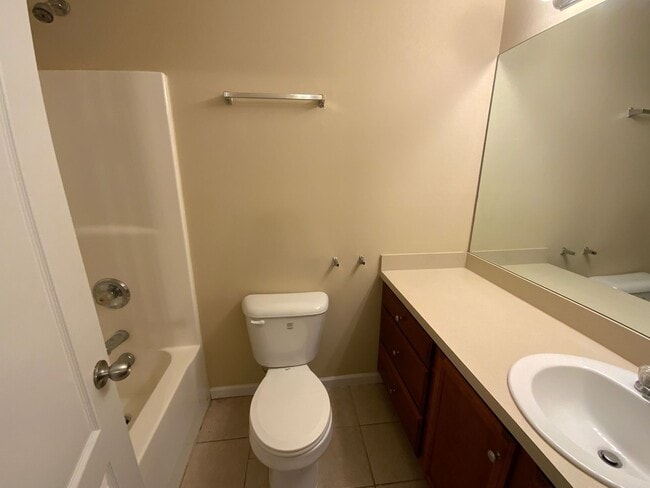 Building Photo - 10-12 Chesney Drive