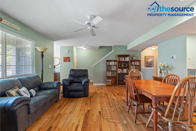 Building Photo - Students Welcome! Charming 4 Bedroom 4 Bathroom Townhome in Desirable West Fort Collins!