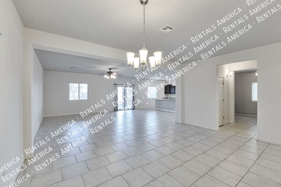 Building Photo - 12165 E Domnitch Dr