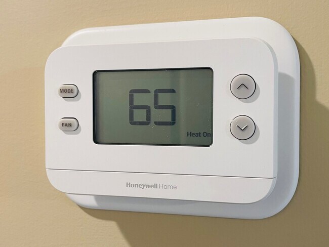 Building Photo - 106 Diane Ct