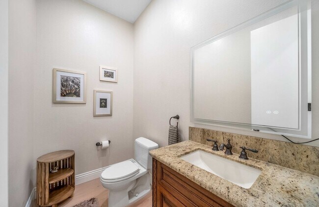 Building Photo - 81620 Tiburon Dr