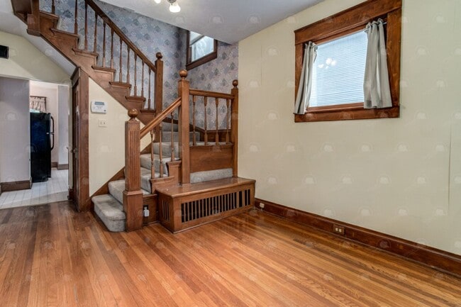 Building Photo - 4116 Terrace St