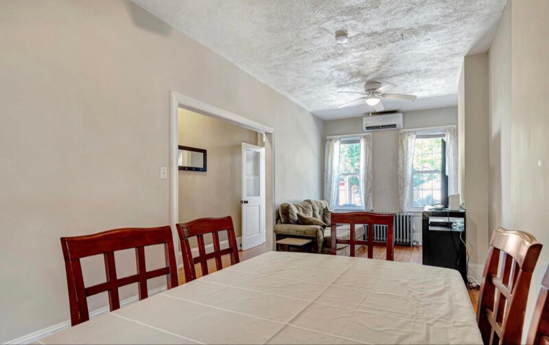 Building Photo - 1230 Tatnall St