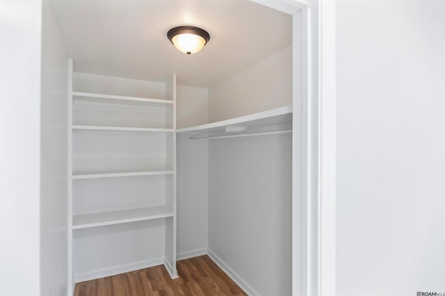 Building Photo - 1455 Marilyn Dr