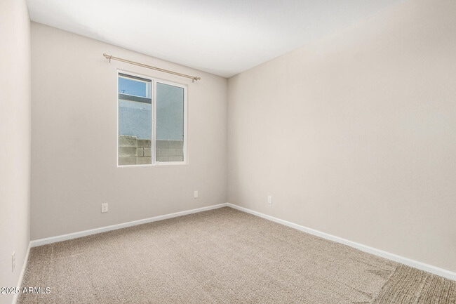 Building Photo - 17729 W Monte Lindo Ln