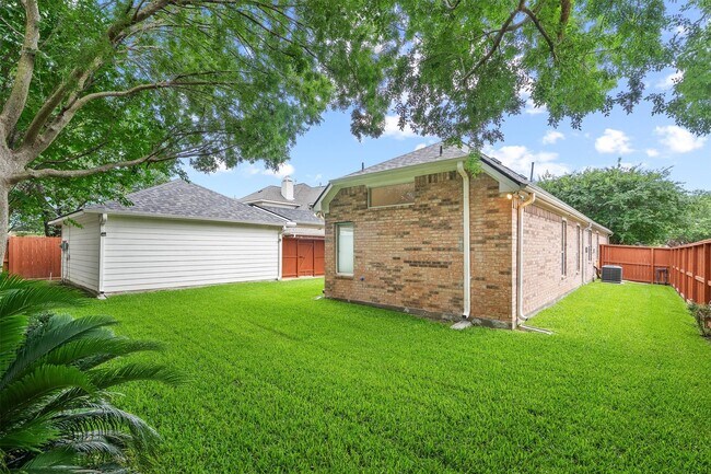Building Photo - 12538 Country Arbor Ln