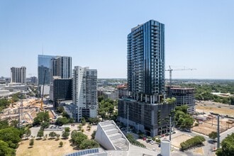 Building Photo - DOWNTOWN AUSTIN CONDO ON RAINEY STREET!! 1 BEDROOM 1 BATH - FULLY FURNISHED