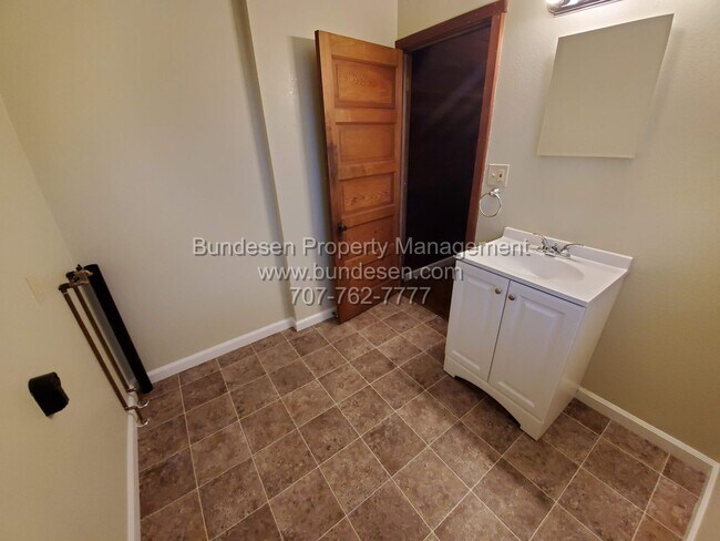 Building Photo - Beautiful Turn-of-the-Century Farmhouse on Working Ranch - Rural Petaluma