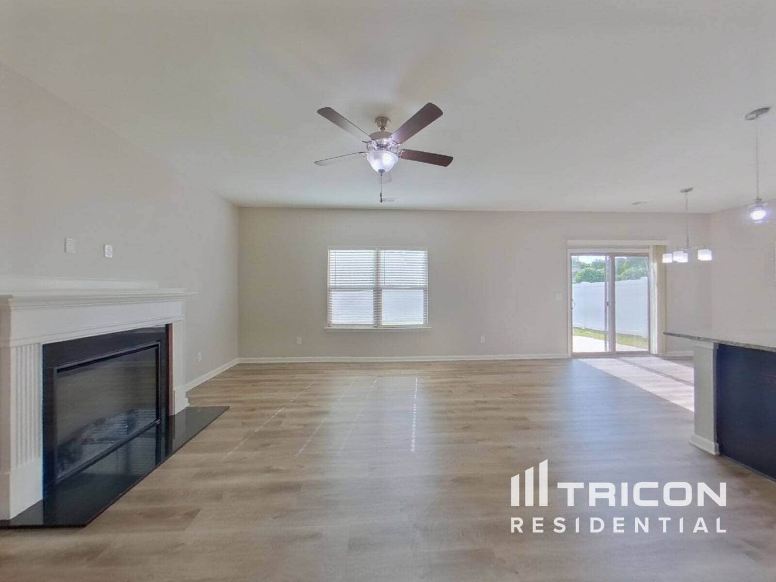 Building Photo - 204 Spring Knoll Dr