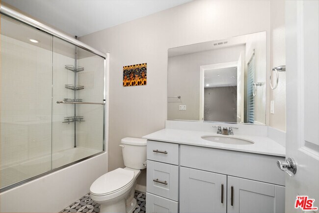 Building Photo - 757 Daniel Freeman Cir