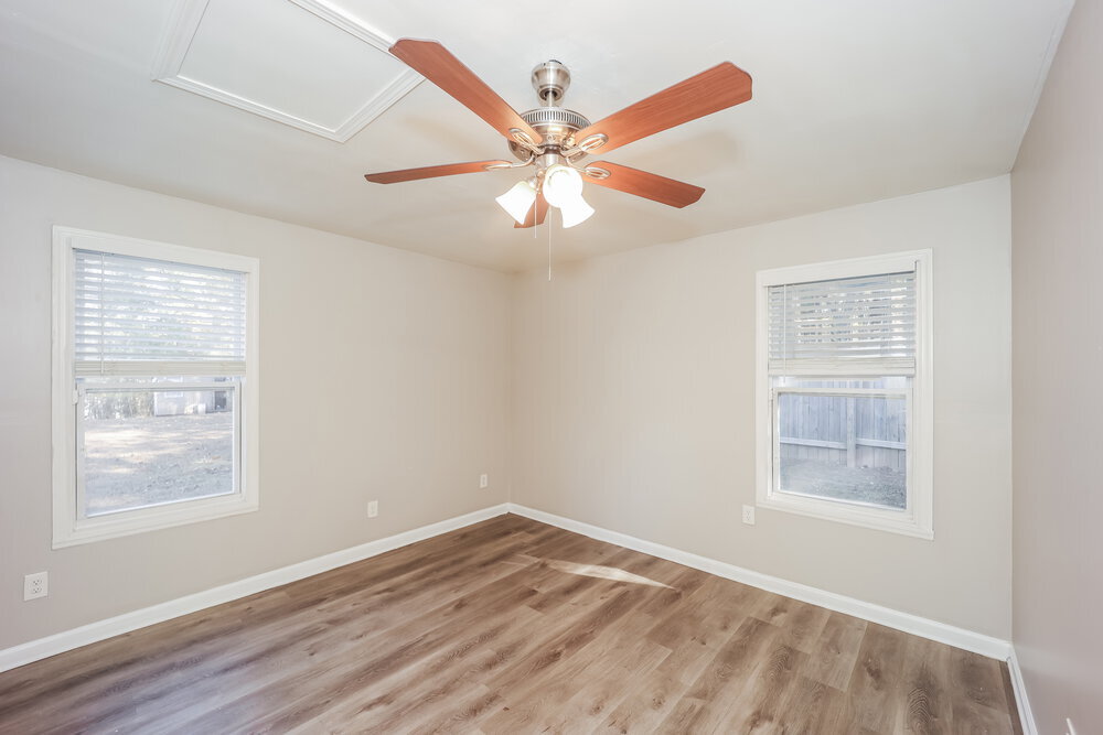 Building Photo - 5380 Forest Downs Cir