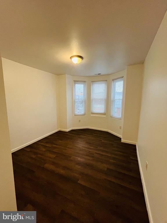 Building Photo - 6249 Reedland St