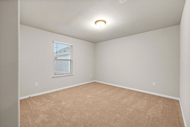 Building Photo - 1156 Autumn Heather Dr